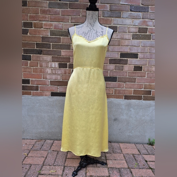 WILFRED | Millie Yellow Satin Slip Dress - Picture 1 of 6